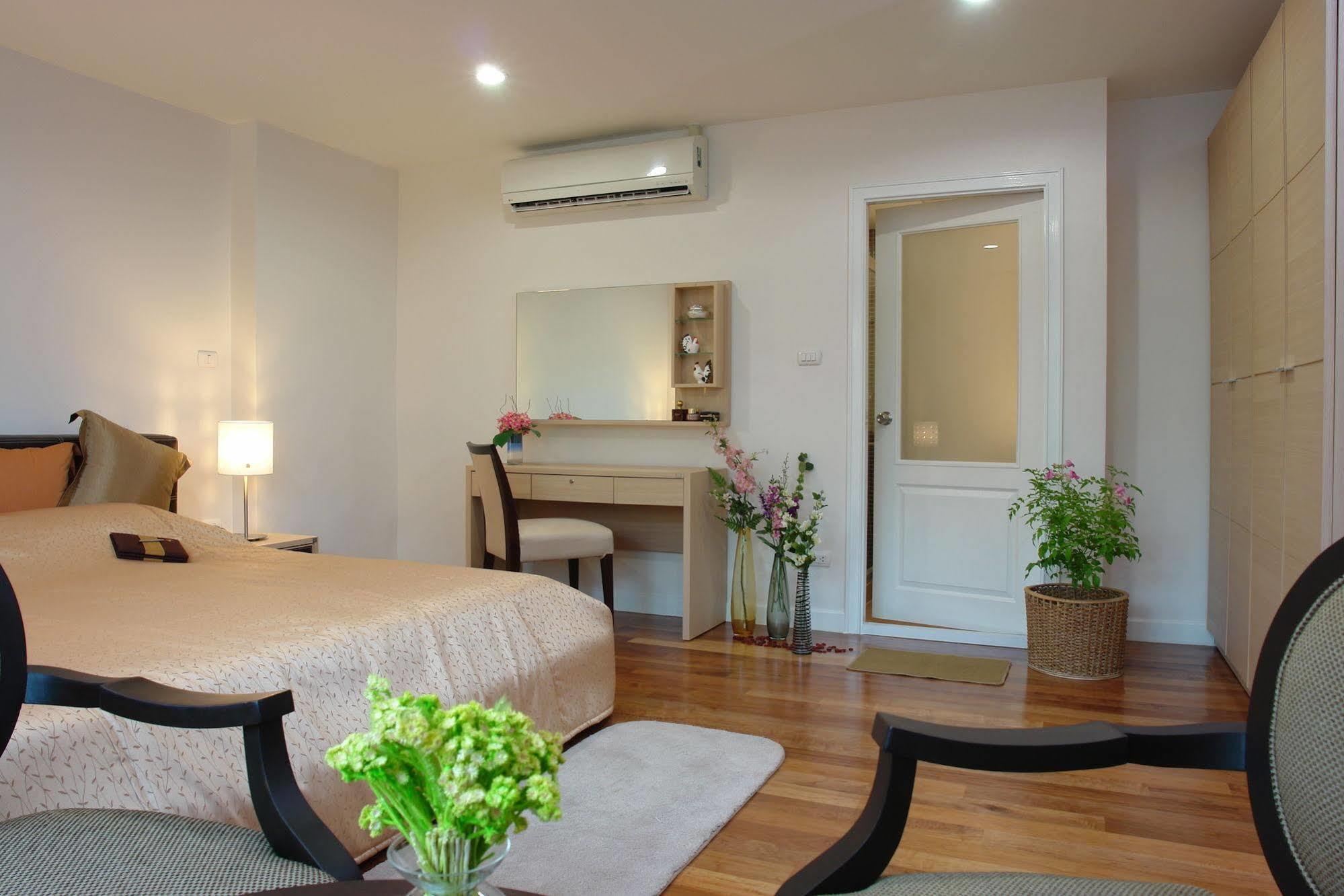 Nara Suite Residence Bangkok Dış mekan fotoğraf
